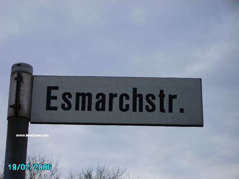 Foto der Esmarchstr.: Straßenschild Esmarchstr.