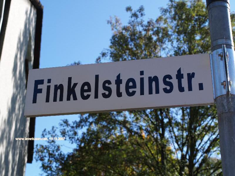 Foto der Finkelsteinstr.: Straßenschild Finkelsteinstr.
