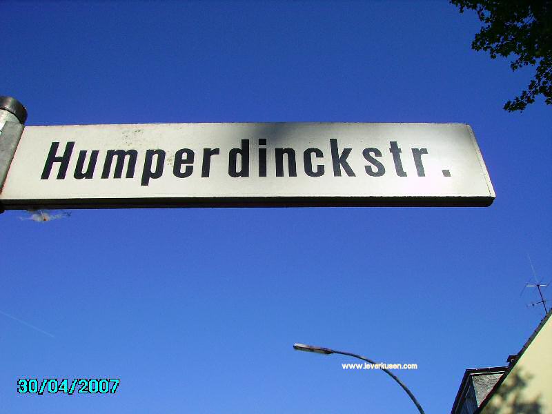 Foto der Humperdinckstr.: Straßenschild Humperdinckstr.