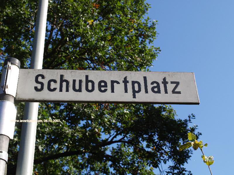 Foto der Schubertplatz: Straßenschild Schubertplatz