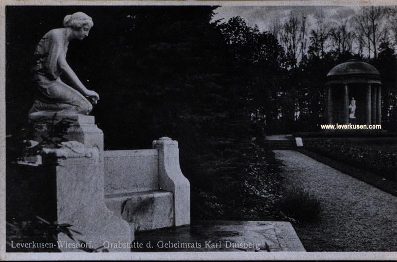 Grabstätte Carl Duisbergs (Floratempel)